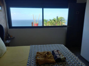 CHAMBRE CHEZ L HABITANT PISCINE VUE MER SDB et TERRASSE PRIVEE
